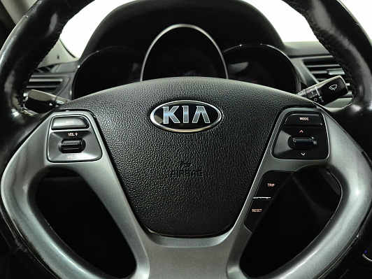Kia Rio Luxe, 2016 года, пробег 109854 км
