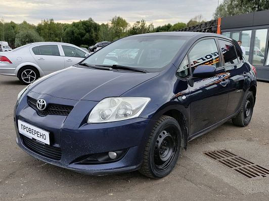 Toyota Auris, 2007 года, пробег 280000 км