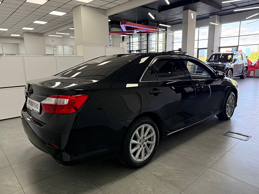 Toyota Camry, 2014 года, пробег 303860 км