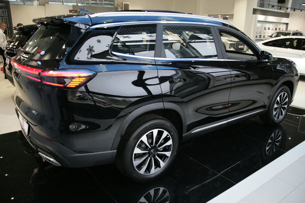 Tenet T8 Прайм 4WD, черный