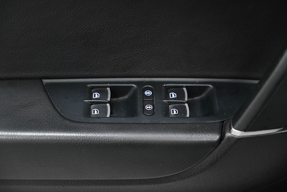 Volkswagen Touareg R-line, 2014 года, пробег 160000 км