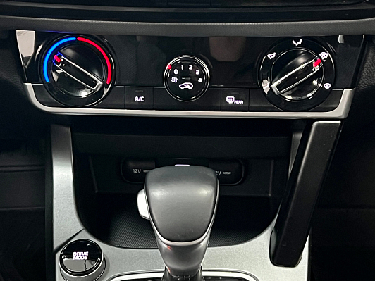 Kia Seltos Comfort, 2021 года, пробег 84000 км