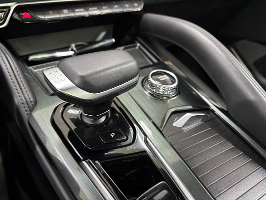 Geely Monjaro Luxury, 2022 года, пробег 68405 км