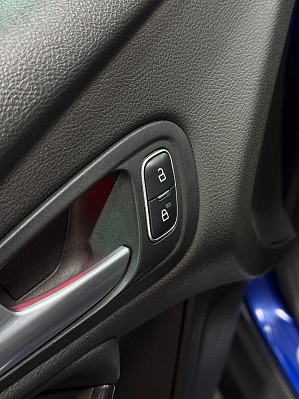 Ford Focus Titanium, 2017 года, пробег 196000 км