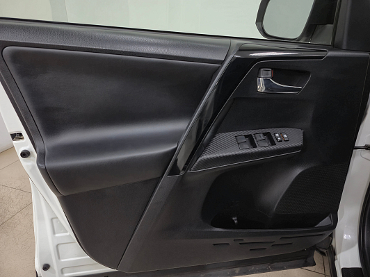 Toyota RAV4, 2013 года, пробег 118679 км