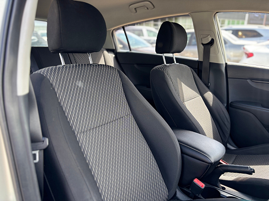 Kia Rio Luxe, 2018 года, пробег 114338 км