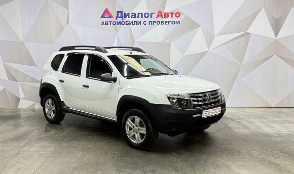 Renault Duster LE Adventure, 2014 года, пробег 272782 км