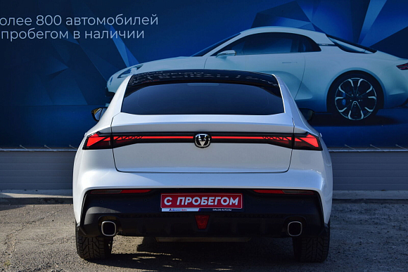 Changan UNI-V DLX, 2023 года, пробег 4500 км