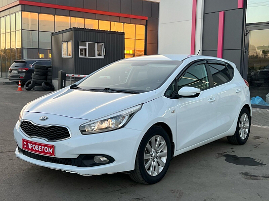 Kia Ceed Classic (без опций обогрева), 2014 года, пробег 138000 км