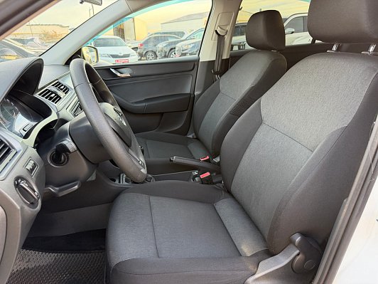 Skoda Rapid Active, 2017 года, пробег 124000 км
