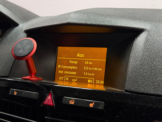 Opel Astra, 2010 года, пробег 252000 км