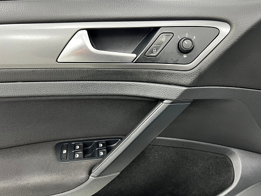 Volkswagen Golf, 2013 года, пробег 179227 км