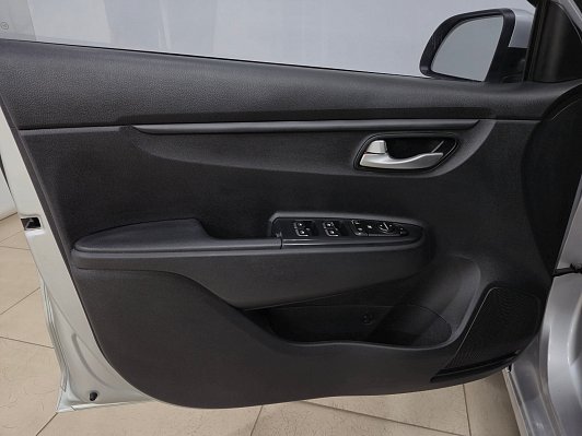 Kia Rio Luxe, 2019 года, пробег 126891 км