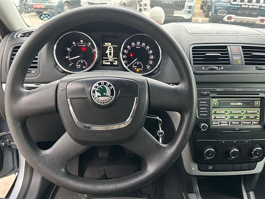 Skoda Yeti, 2011 года, пробег 120000 км