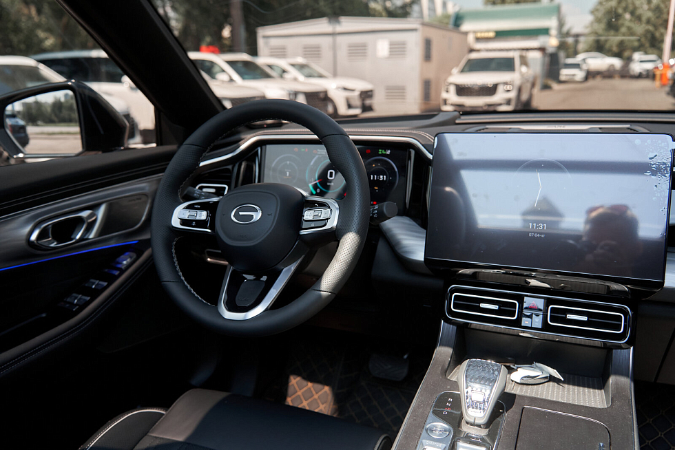 GAC GS8 GX Premium, черный