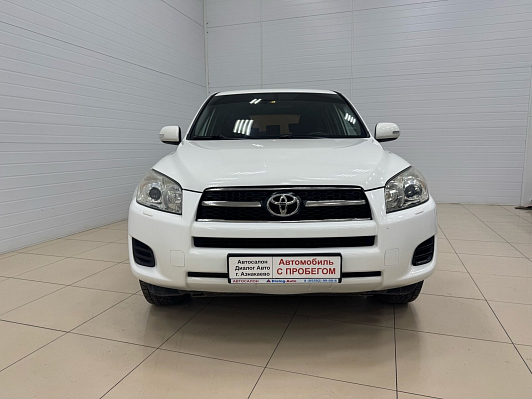 Toyota RAV4, 2010 года, пробег 179332 км