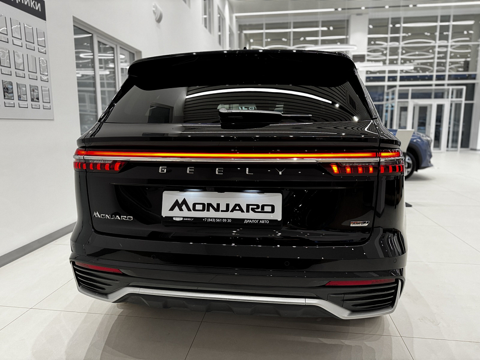 Geely Monjaro Flagship SE, черный