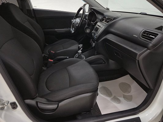 Kia Rio Comfort Аудио, 2015 года, пробег 159300 км