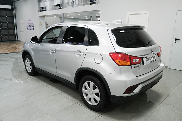 Mitsubishi ASX Invite, 2017 года, пробег 106000 км