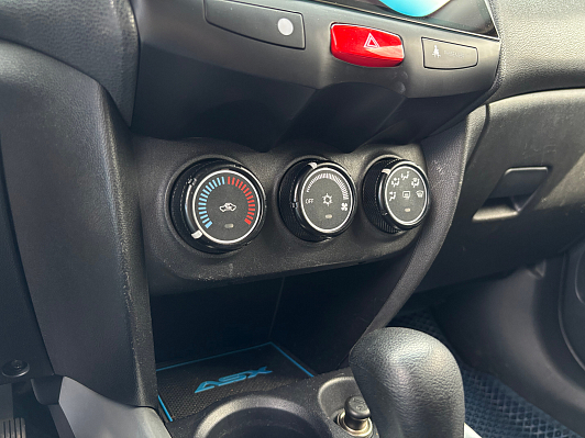 Mitsubishi ASX Intense, 2012 года, пробег 125215 км
