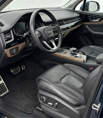 Audi Q7 Advance, 2019 года, пробег 149555 км