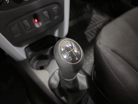 Renault Logan Access, 2014 года, пробег 170411 км