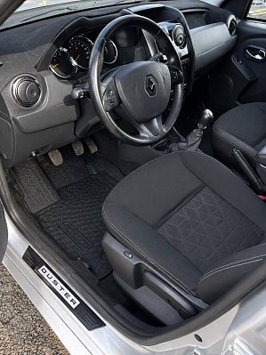 Renault Duster Adventure, 2017 года, пробег 182157 км
