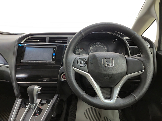 Honda Shuttle, 2016 года, пробег 68708 км