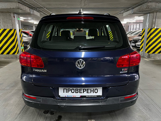 Volkswagen Tiguan Avenue, 2012 года, пробег 136000 км