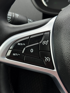 Renault Arkana Drive, 2021 года, пробег 50454 км