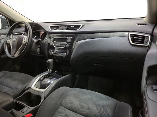 Nissan X-Trail SE, 2015 года, пробег 180373 км