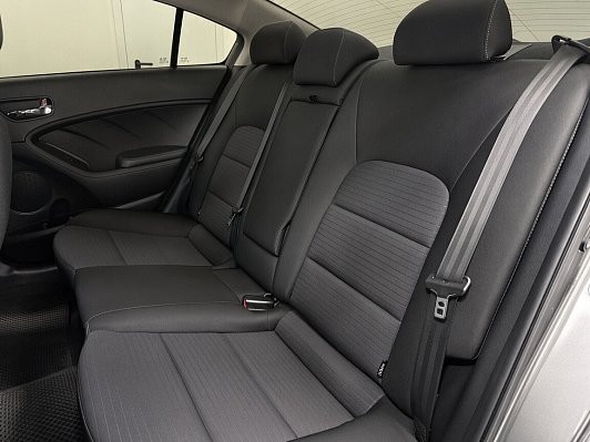 Kia Cerato Luxe, 2019 года, пробег 151000 км