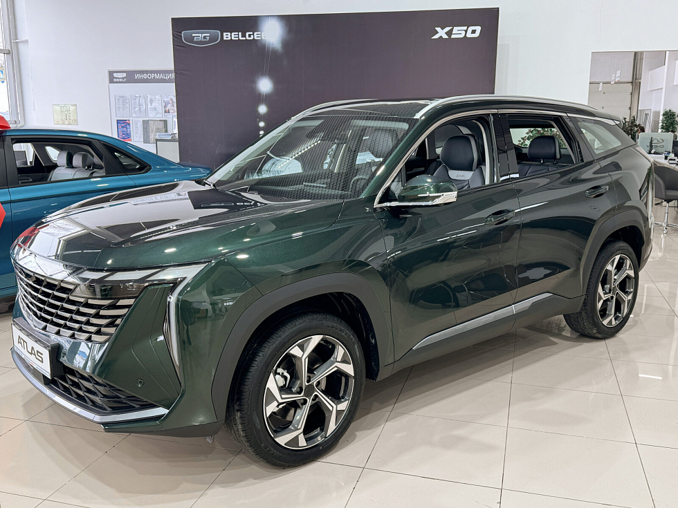 Geely Atlas Люкс, зеленый