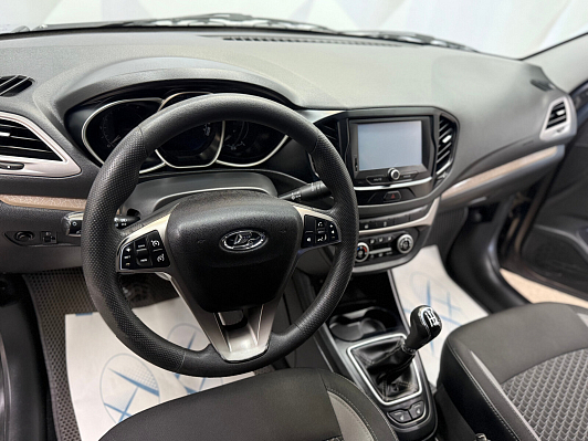 Lada (ВАЗ) Vesta Comfort, 2017 года, пробег 144464 км
