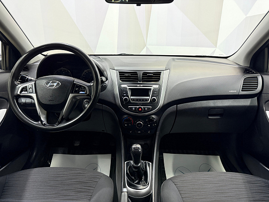 Hyundai Solaris Comfort, 2016 года, пробег 197138 км