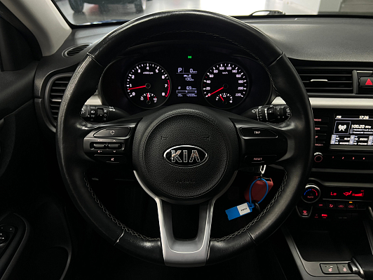 Kia Rio Luxe, 2019 года, пробег 42177 км