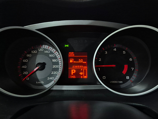 Mitsubishi Outlander Invite, 2008 года, пробег 236597 км