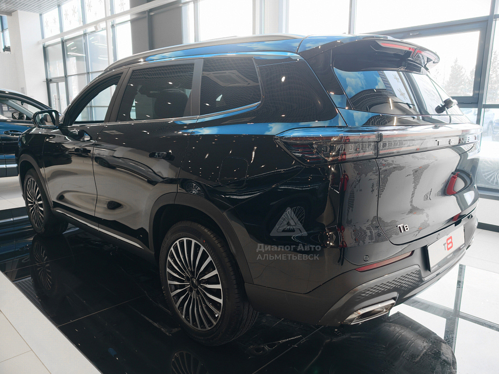 Tenet T8 Ультра 4WD, черный