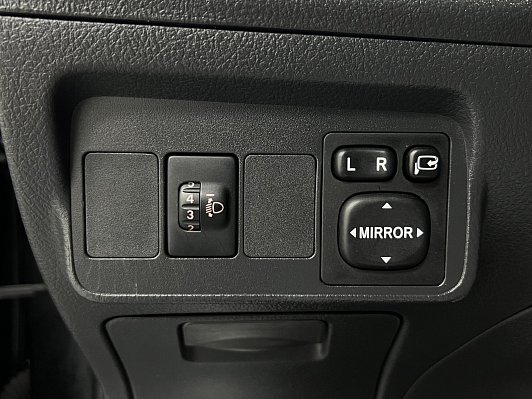 Toyota Corolla, 2012 года, пробег 170000 км