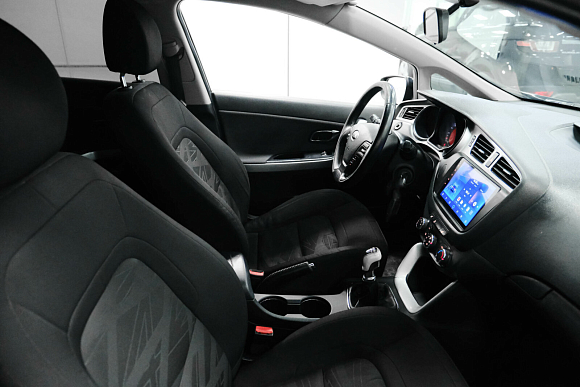 Kia Ceed Classic, 2014 года, пробег 224000 км