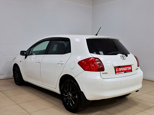 Toyota Auris, 2009 года, пробег 237715 км