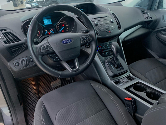 Ford Kuga Trend, 2019 года, пробег 81871 км