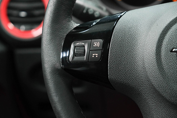 Opel Corsa Color Edition, 2012 года, пробег 158000 км