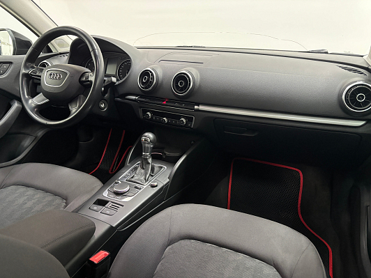 Audi A3 Attraction, 2015 года, пробег 166821 км