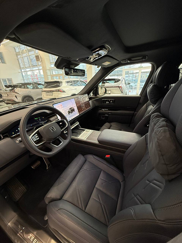 Zeekr 9X Ultra (5 seats), черный