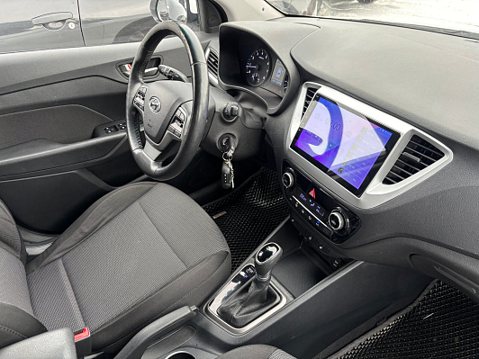 Hyundai Solaris Comfort, 2018 года, пробег 183695 км