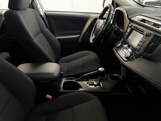 Toyota RAV4, 2014 года, пробег 223000 км