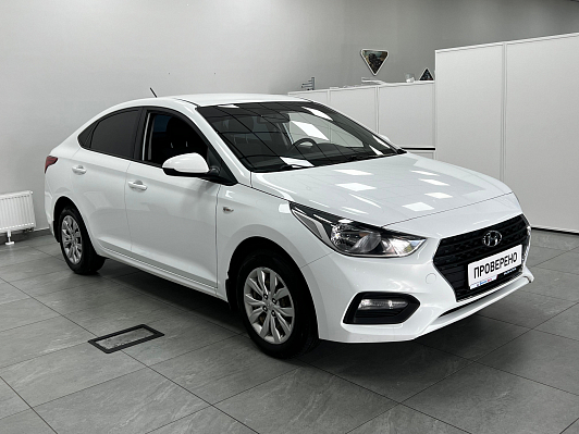 Hyundai Solaris Elegance, 2017 года, пробег 130000 км