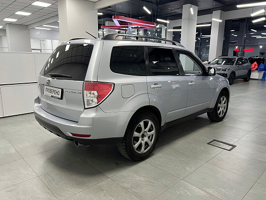 Subaru Forester, 2011 года, пробег 158000 км