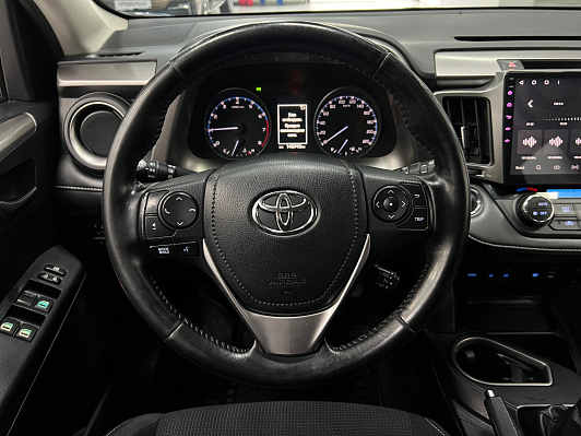 Toyota RAV4, 2018 года, пробег 140740 км